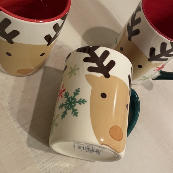 Christmas Set of Reindeer Mugs & Kitchen Towel Set - Picture 7 of 9